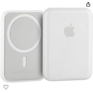 Apple MagSafe battery pack.